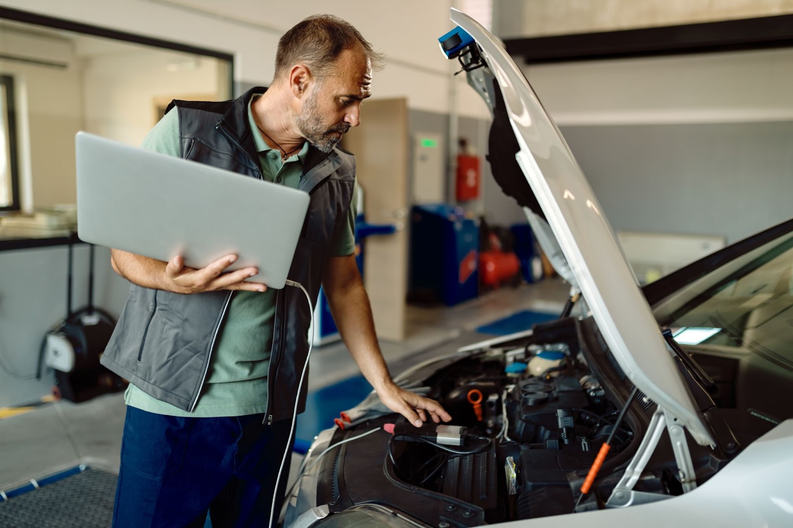Check Engine Light: Can Low Gas Trigger It?